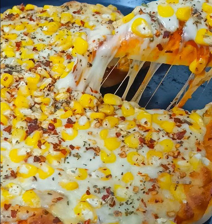 Corn Cheese Pizza (Regular)