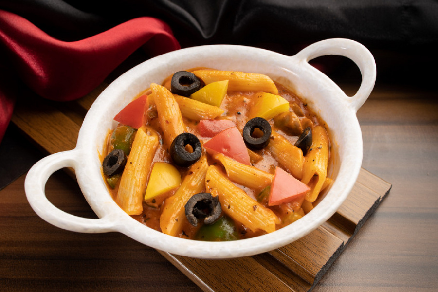 Bon Bon Style Pink Sauce Pasta