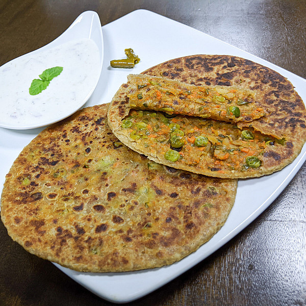 Mix Paratha [z]