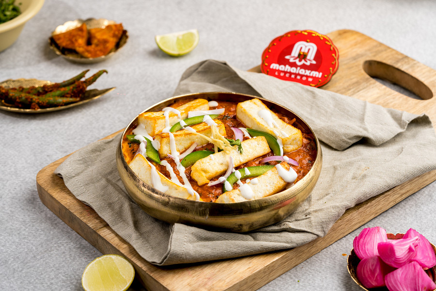 Paneer Khurchan Per Plate