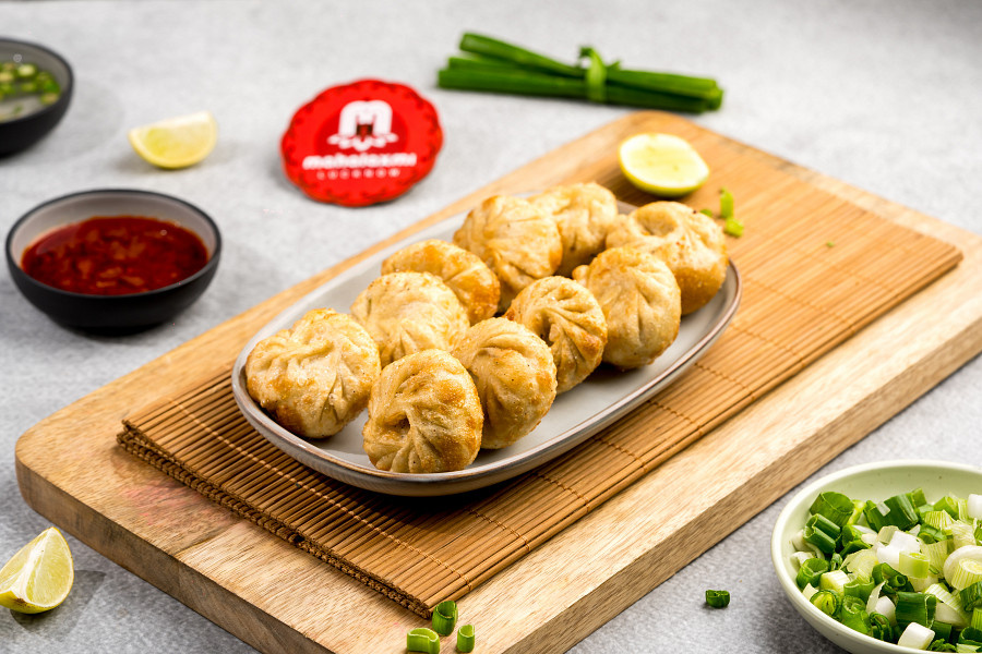 Veg Fried Momo (10 Pcs.)