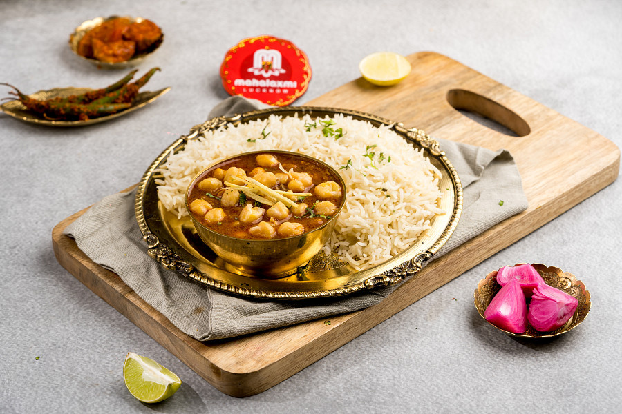 Chola With Rice