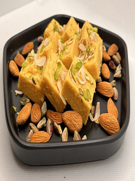 Desi Ghee Besan Patisa  