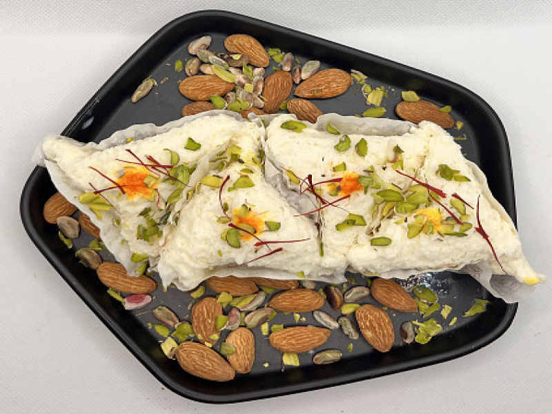 Chenna Malai Paan  