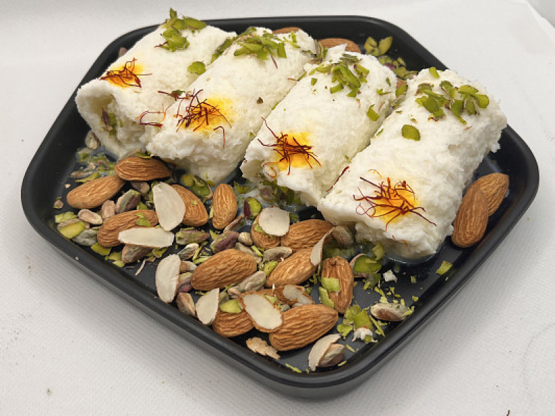 Chenna Malai Roll  