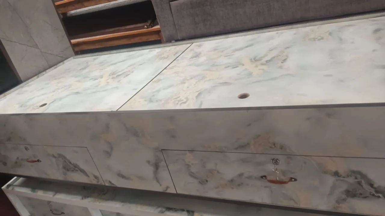 Marble-Finish Box Deewan