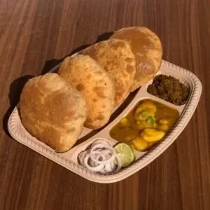 Khasta With Aloo Chhole 1 Pc