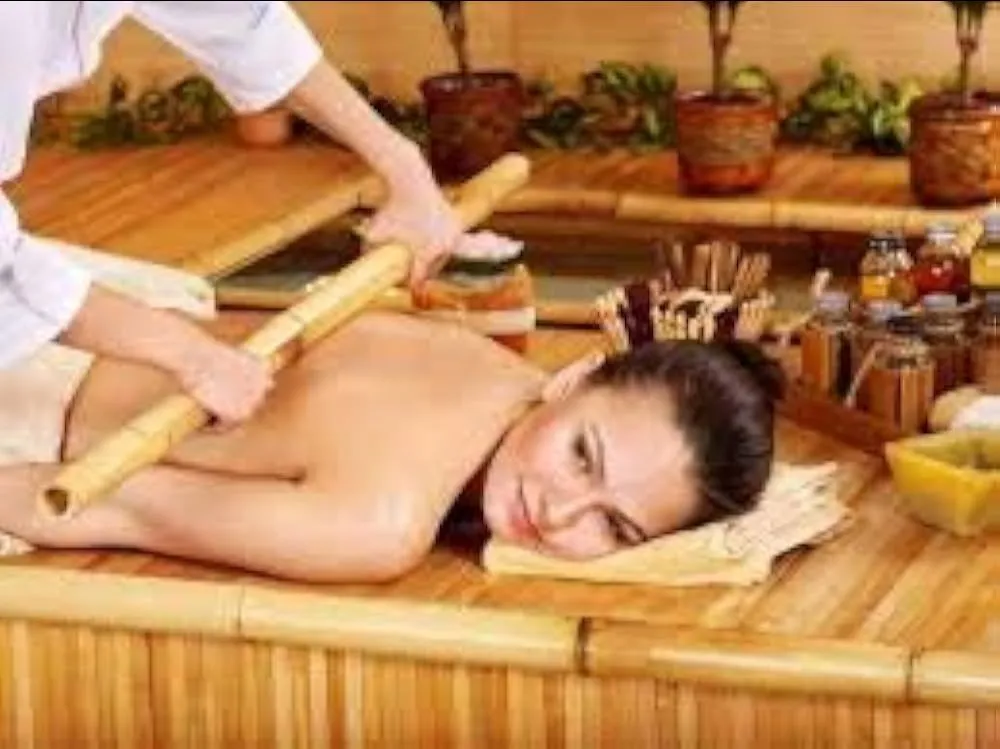 Bamboo Massage Therapy For 60 Mins