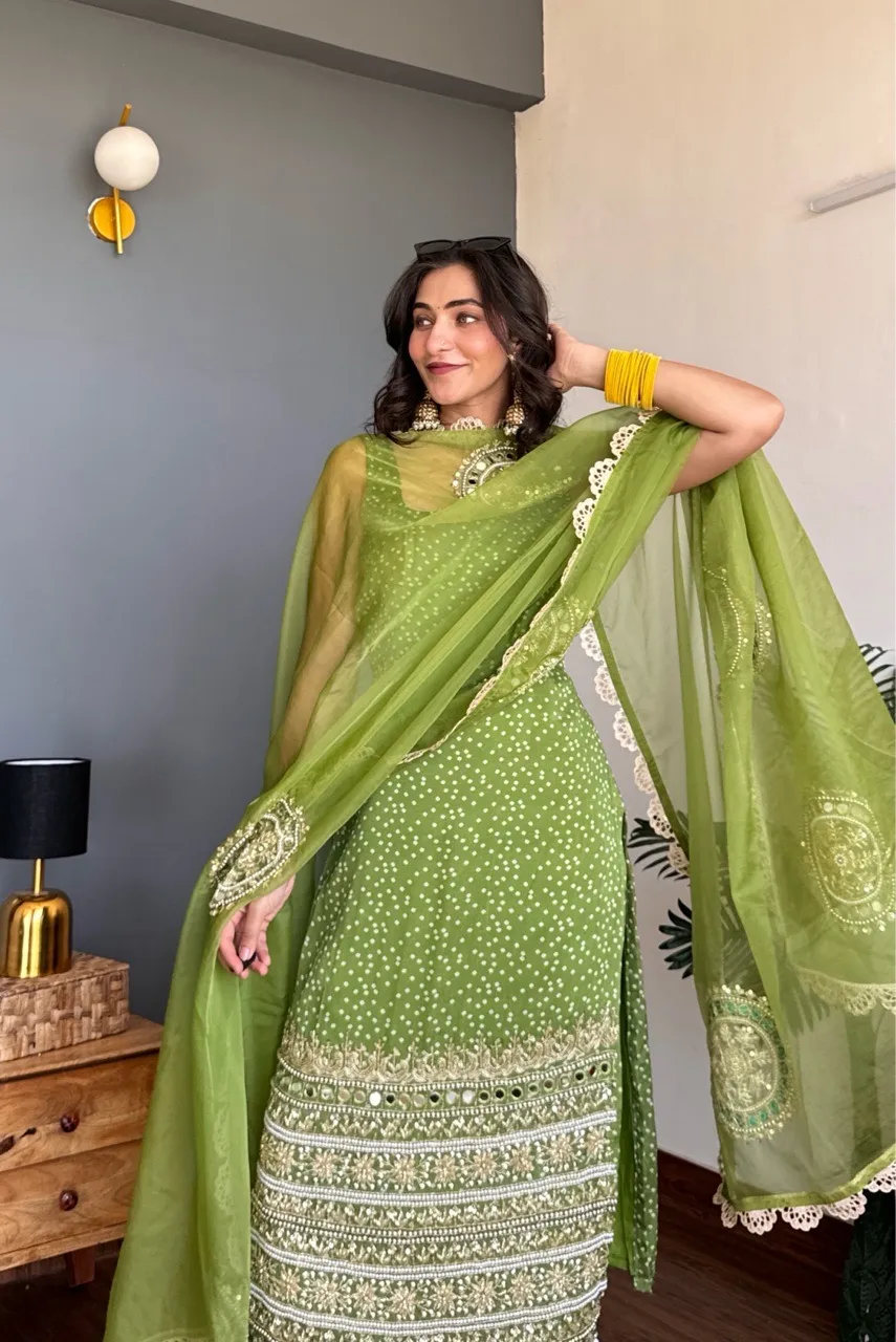 ‘Ada’ suit set - Green view 2