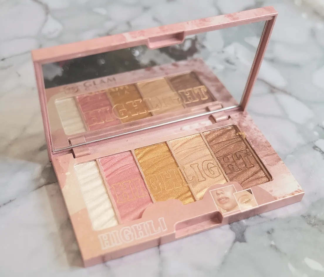 Highlighter Palette