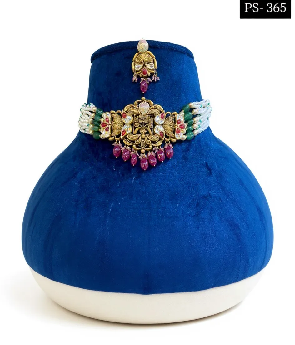 Traditional Antique Set