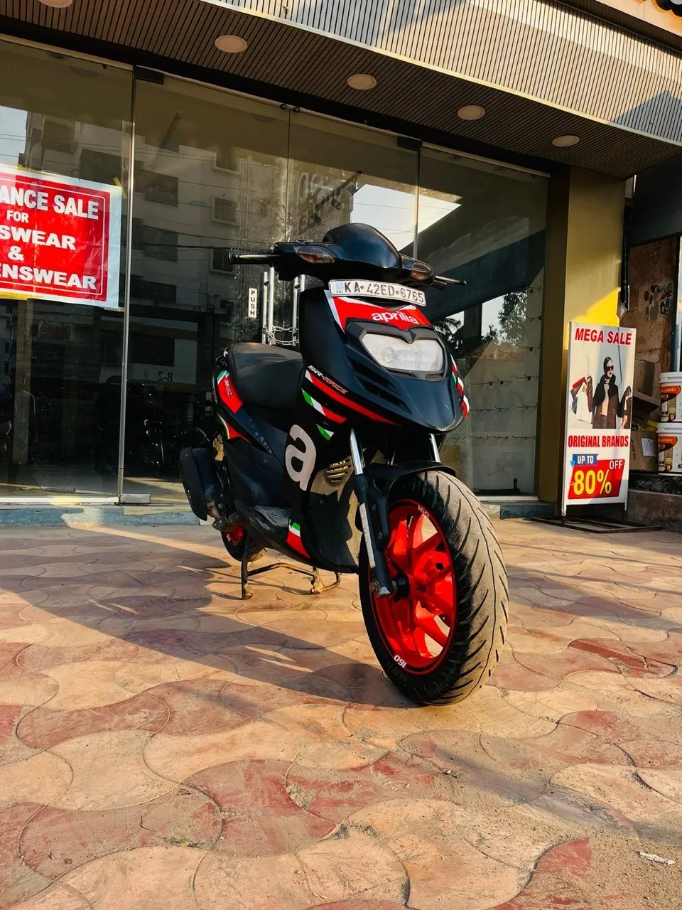 Aprilia SR 160/2022 Model