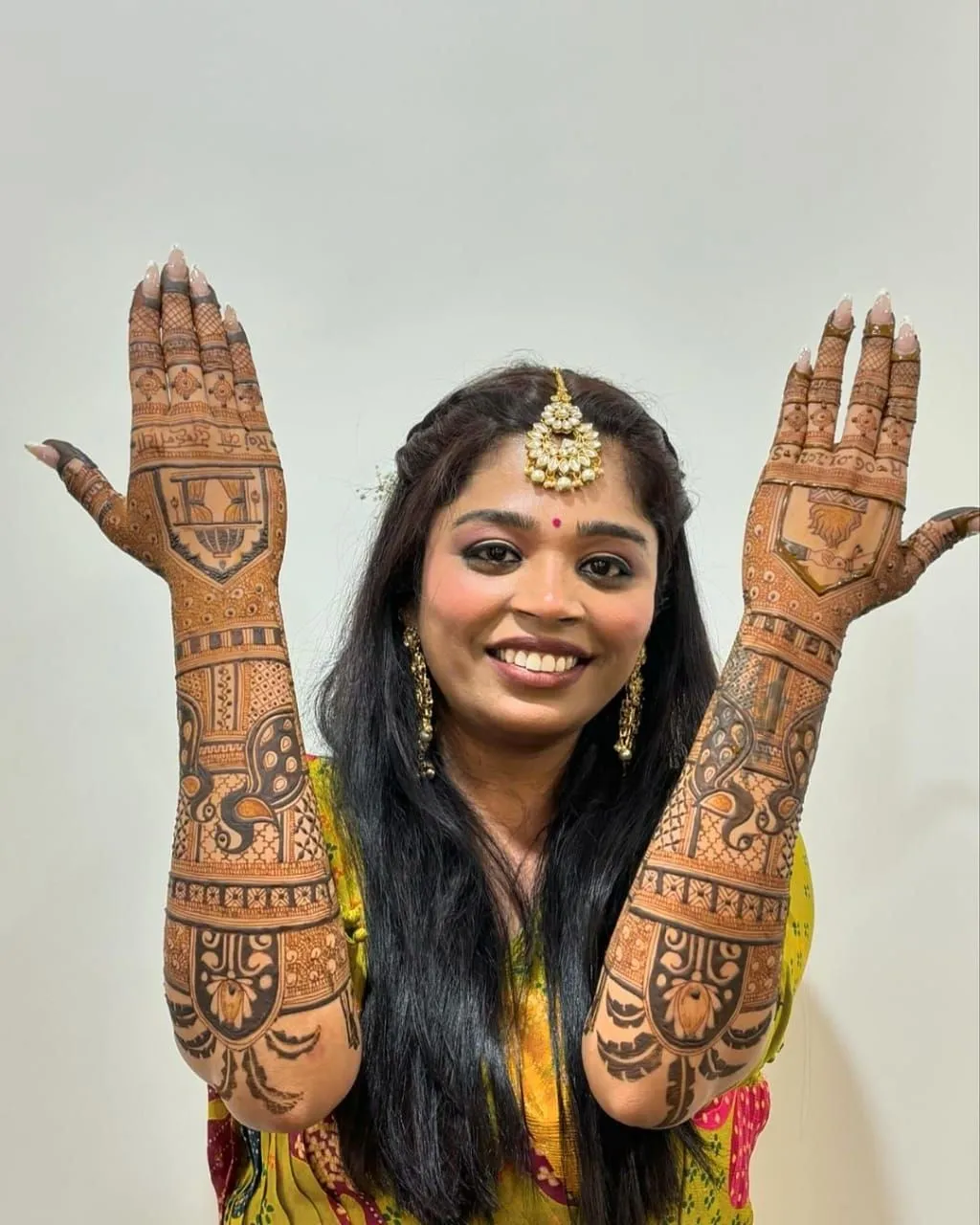 Bridal Mehndi Designer