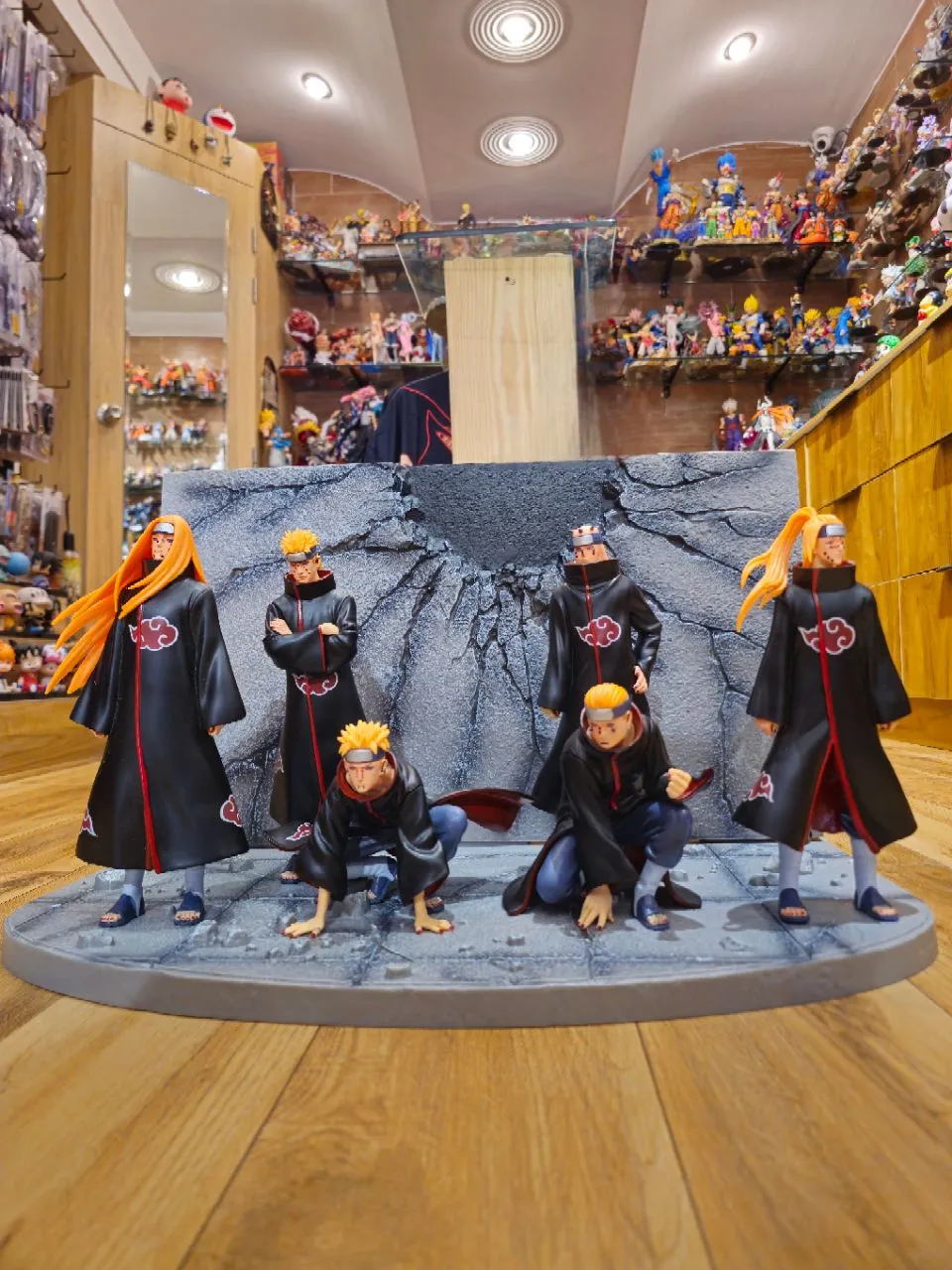 Six Paths of Pain – Naruto Shippuden“Feel the pain… Accept the pain… Understand the pain.”