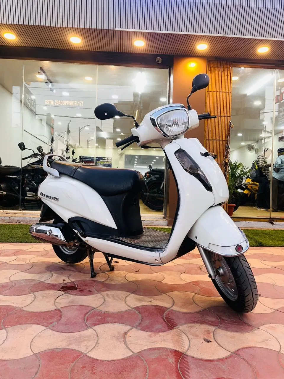 Suzuki Access/2016 Model view 2