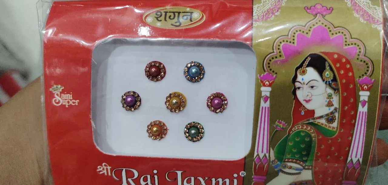 Rai Laxmi Decorative Bindis