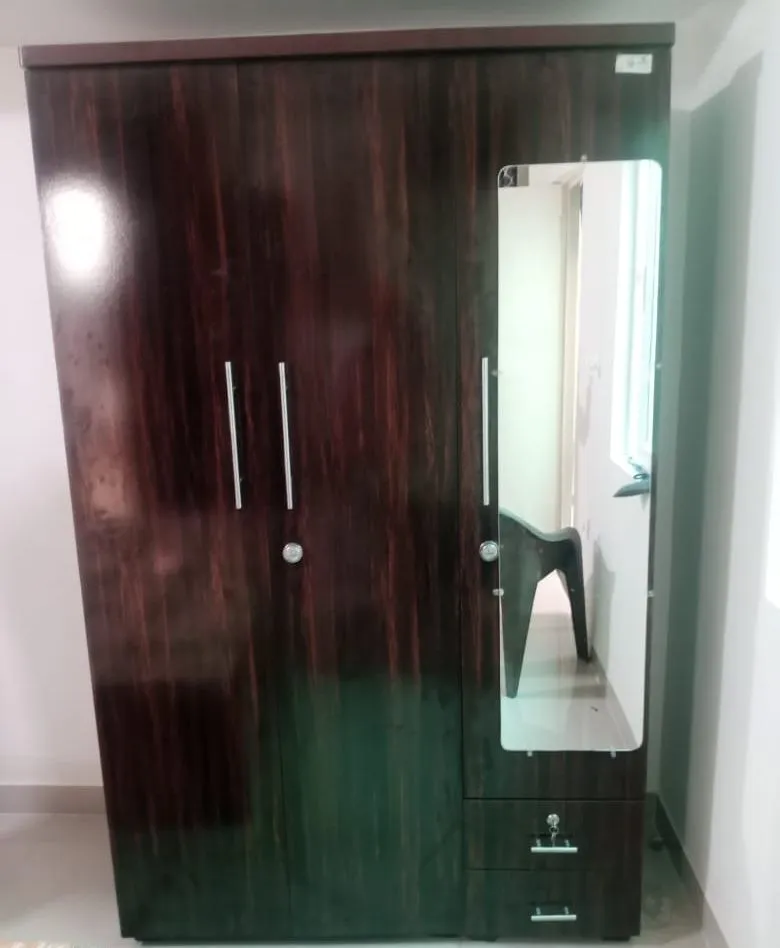 Elegant Mirror Wardrobe