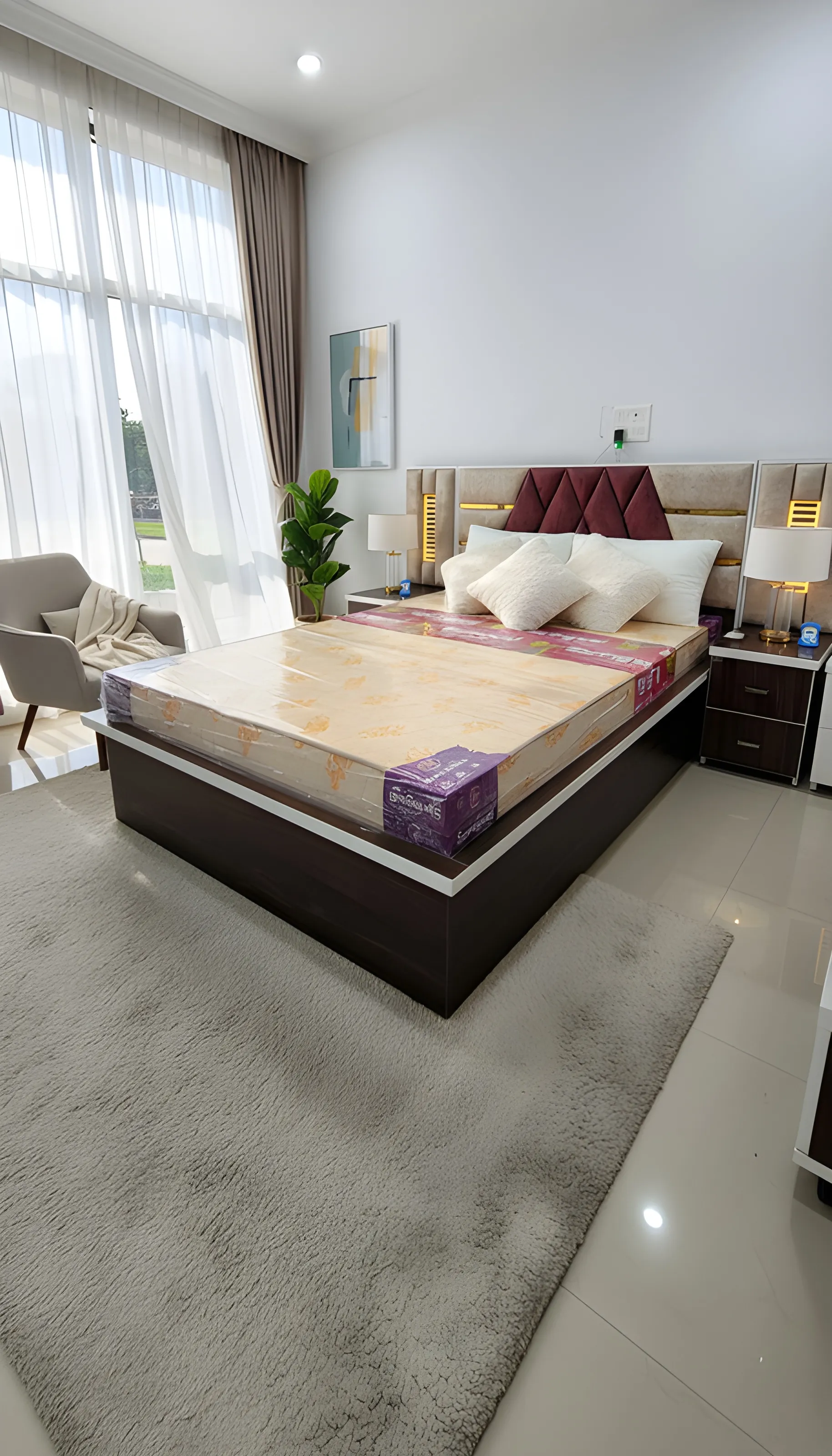Hydraulic Upholstery Bed With Side Tables