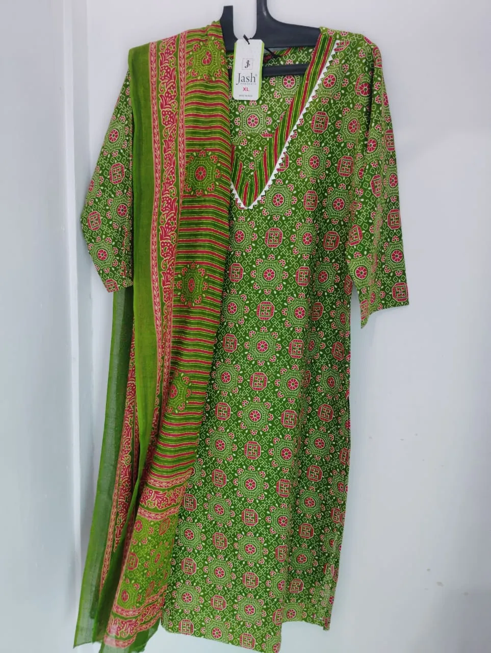 Jash Bandhani Kurta Set