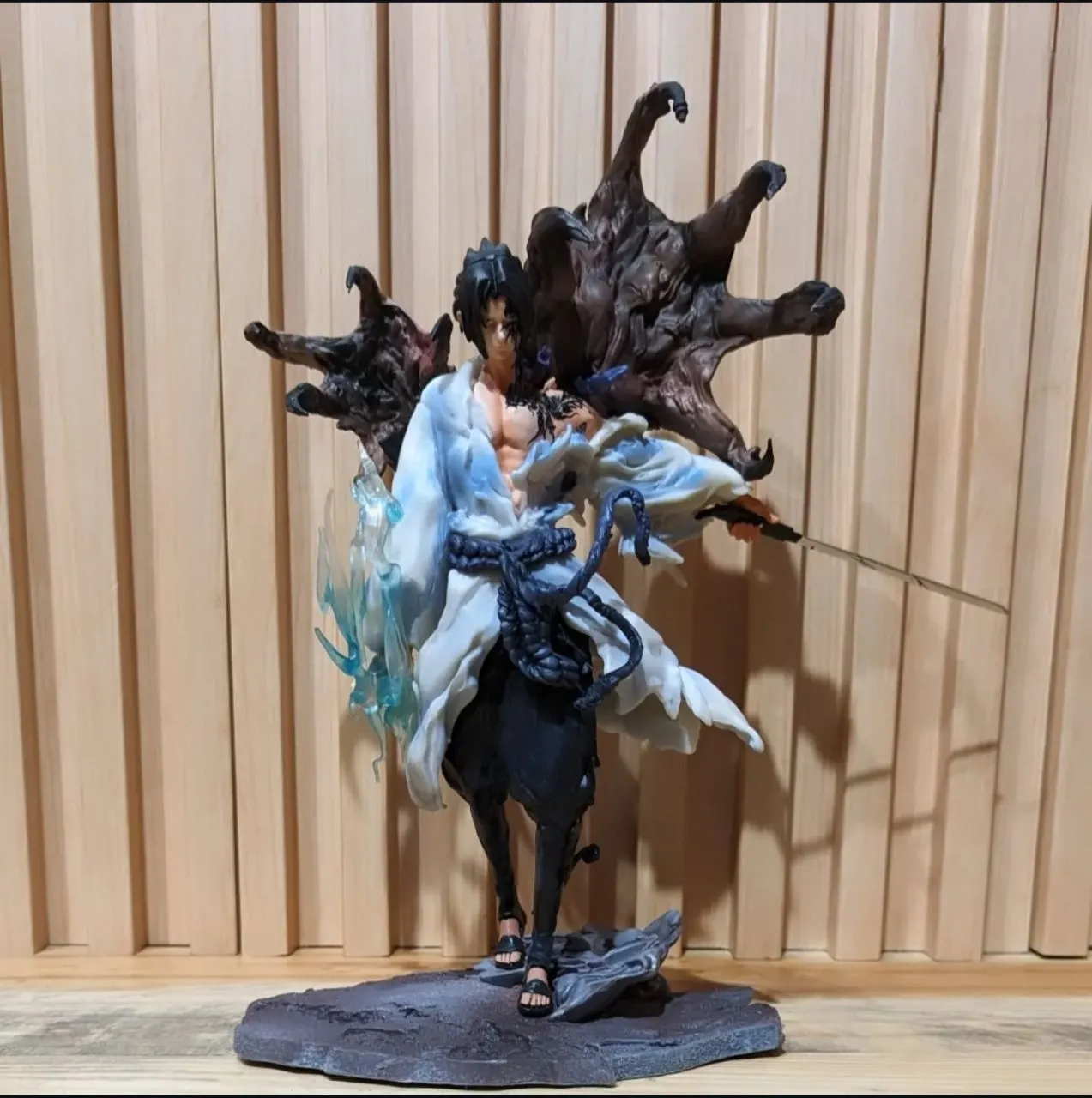 Sasuke Uchiha – Curse Mark Final Form Statue