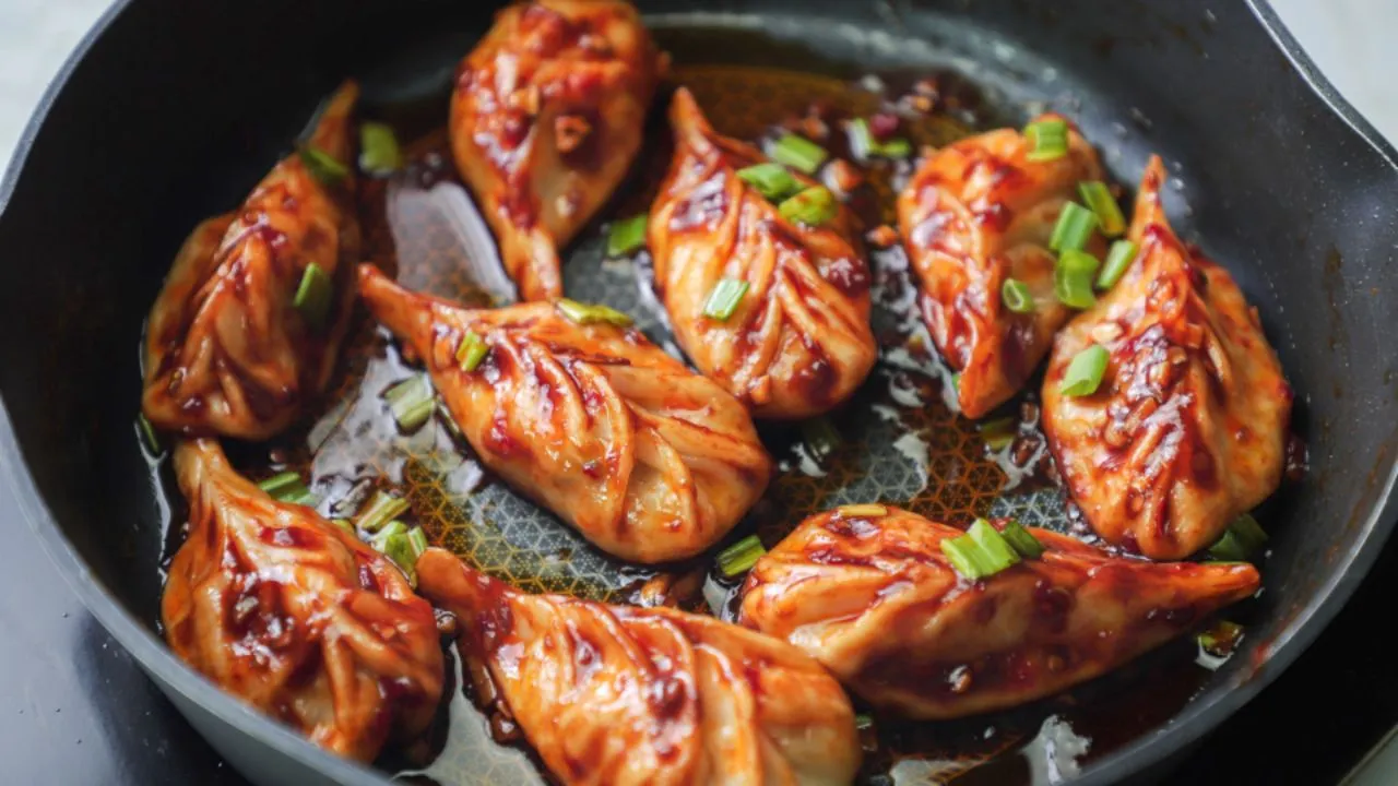 Chicken Chilli Momos