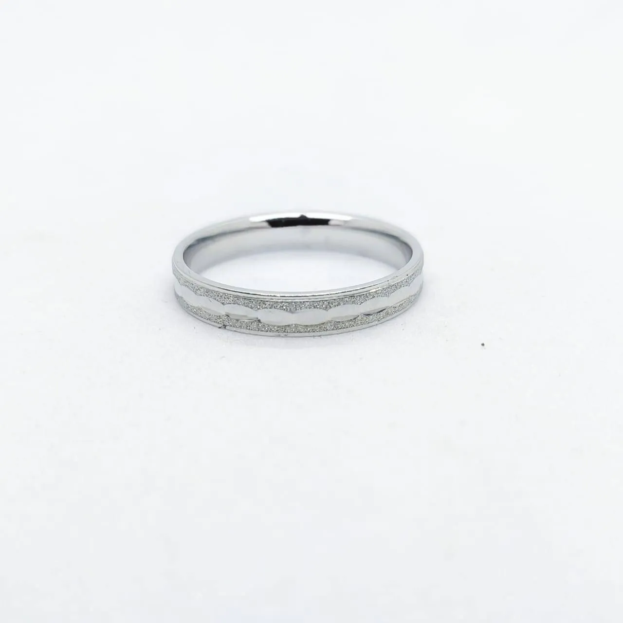 Archvins Textured Silver Band (AVSLR-25)
