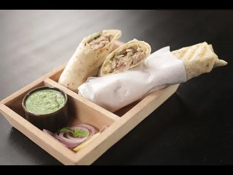Malai Mashroom Tikka Roll
