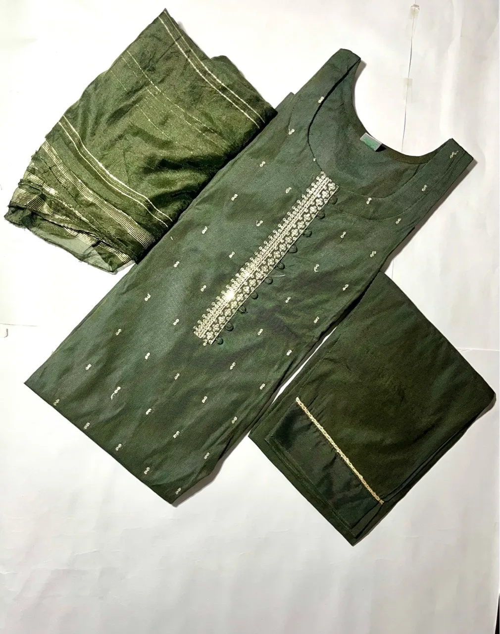 Embroidered Kurta Pant Set Size S(40) L(44)