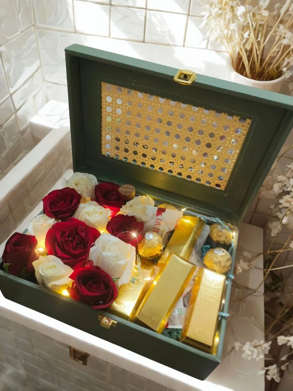 Premium Japanese Hamper view 3