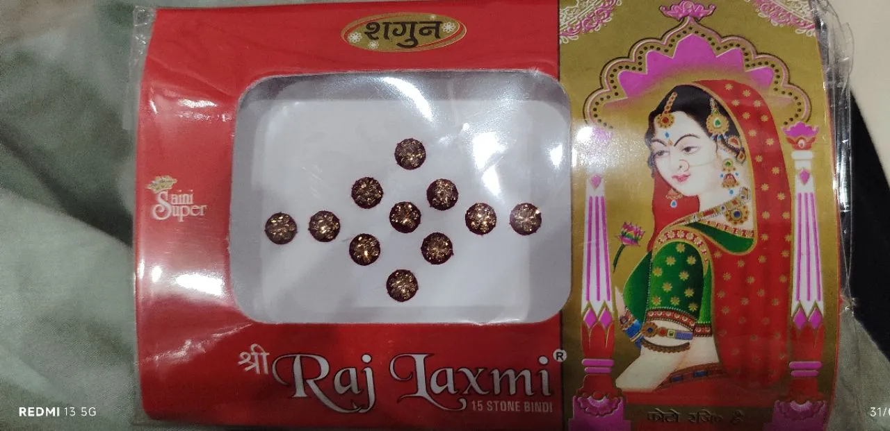 Raj Laxmi 15 Stone Bindi