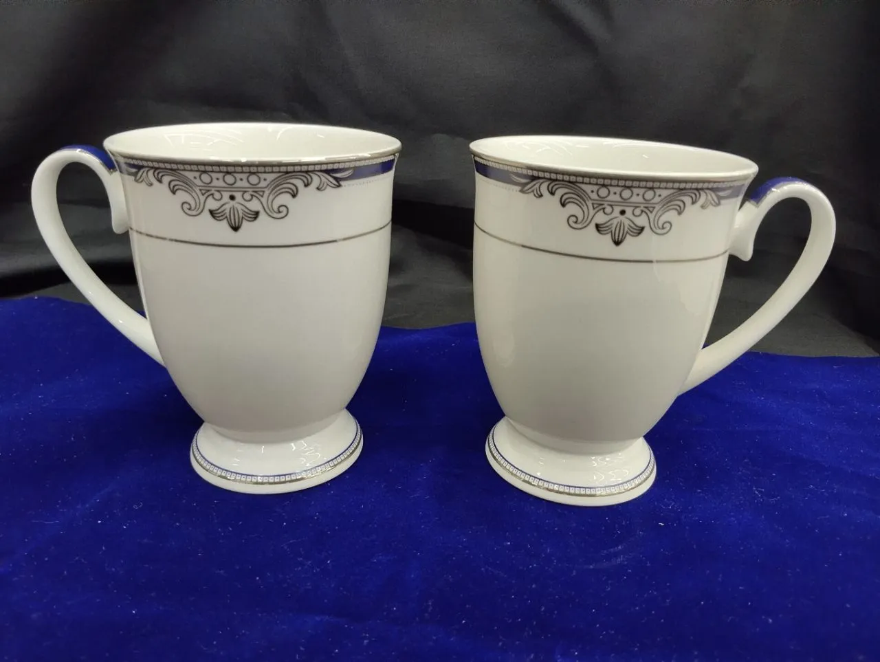 Elegant Ceramic Mugs