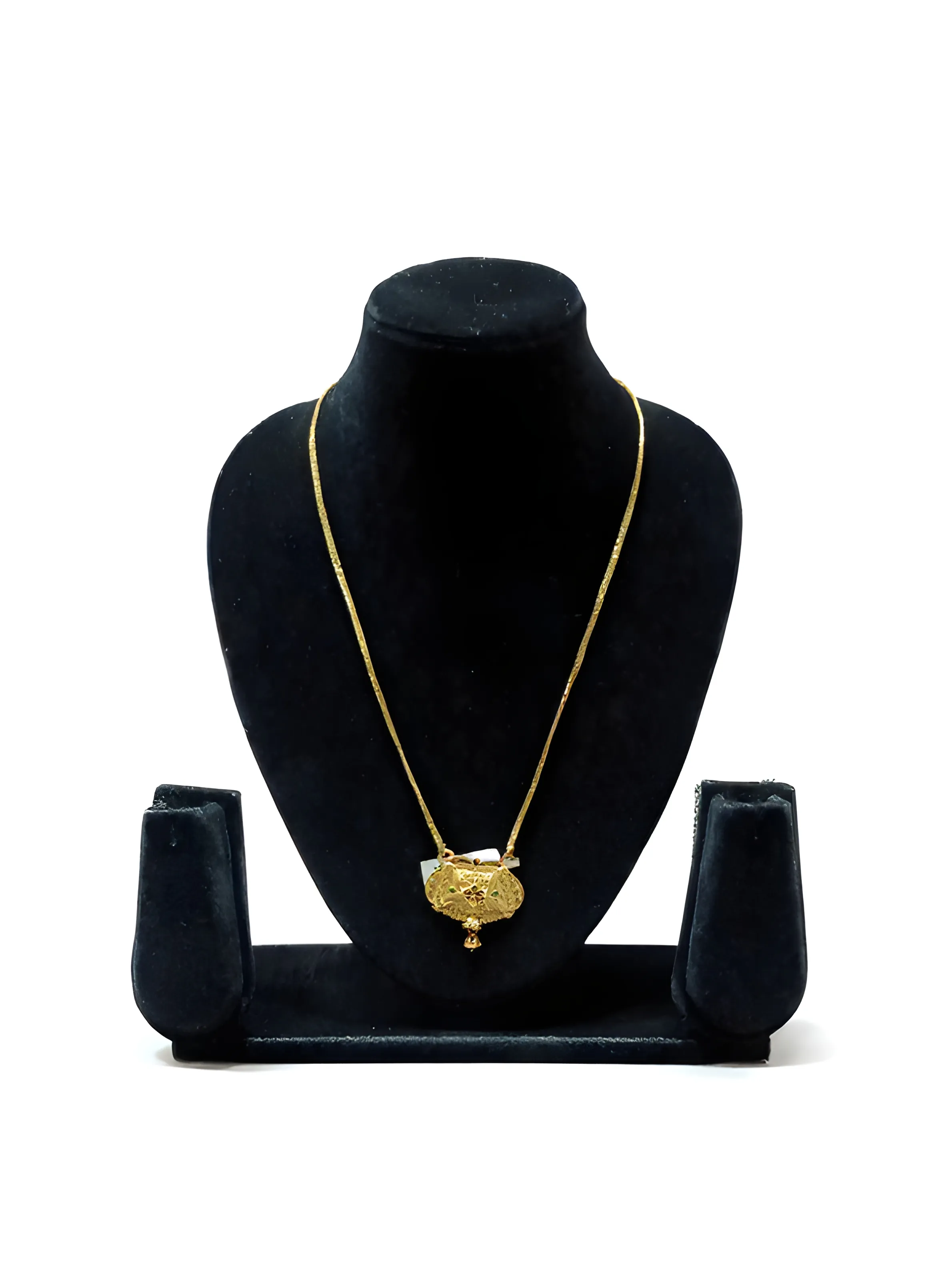 Chain Pendant Golden Polish