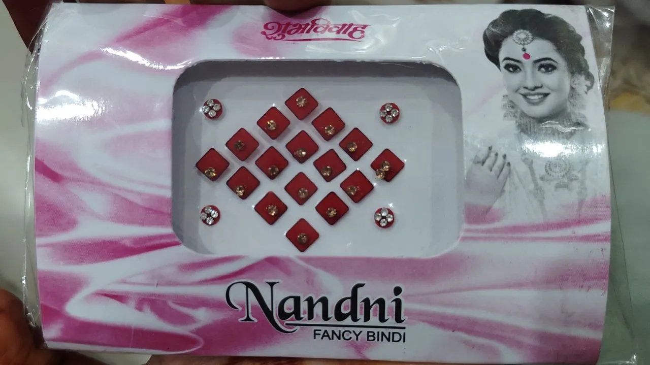Nandini Fancy Bindi