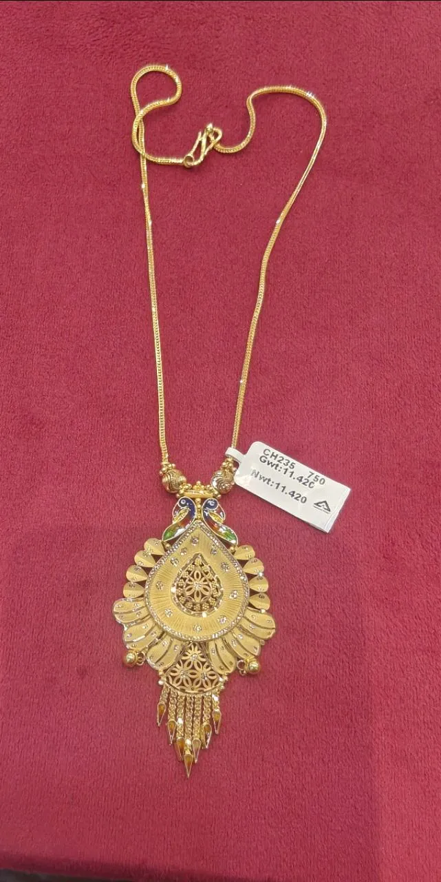 Gold Peacock Necklace2
