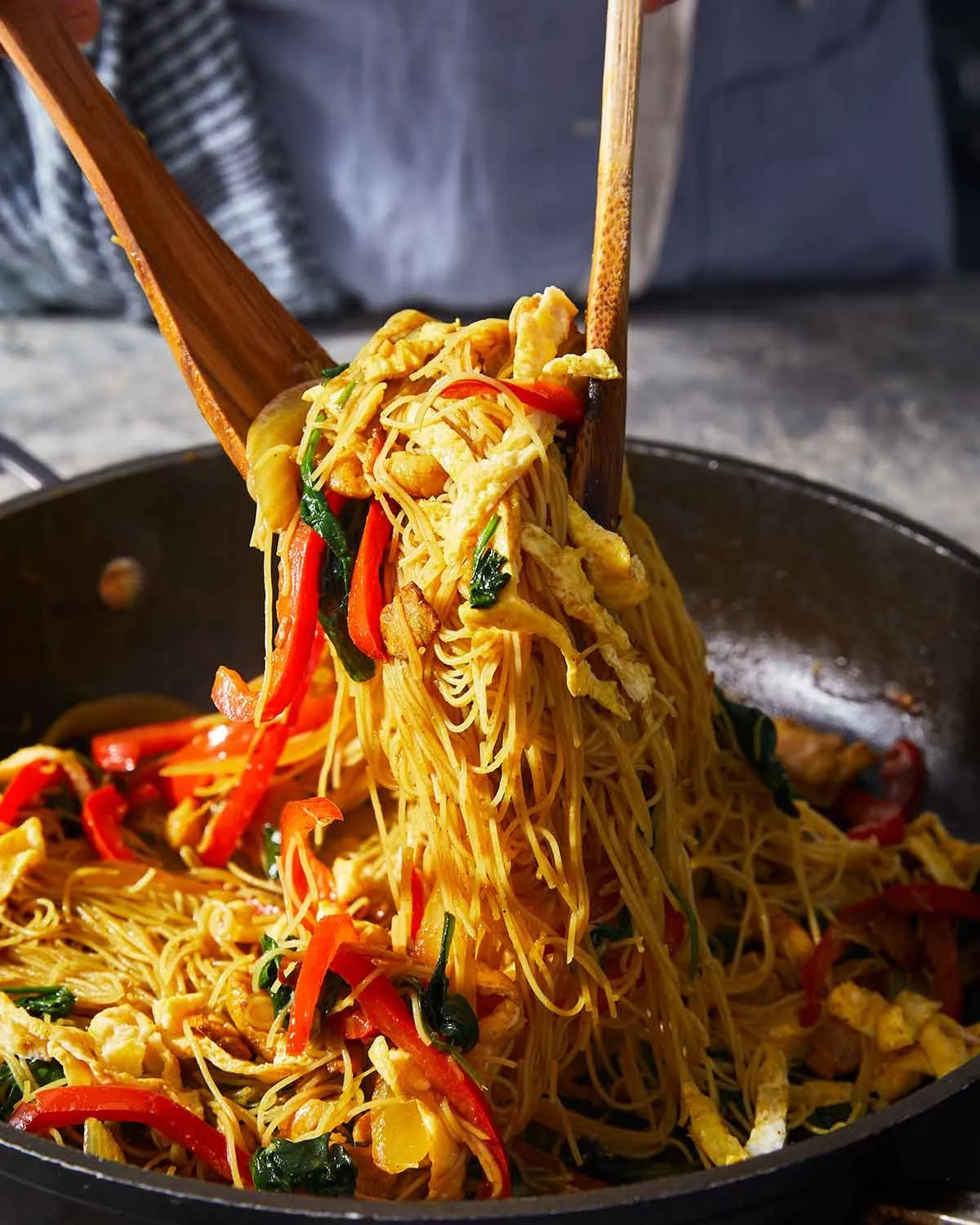 Singapuri Noodles Chicken
