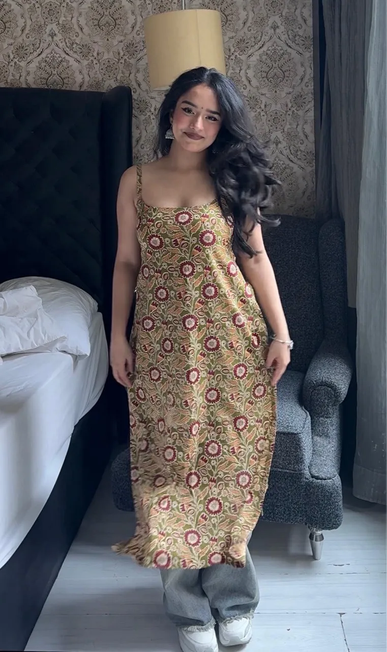‘Gulzar’ Kurti view 3