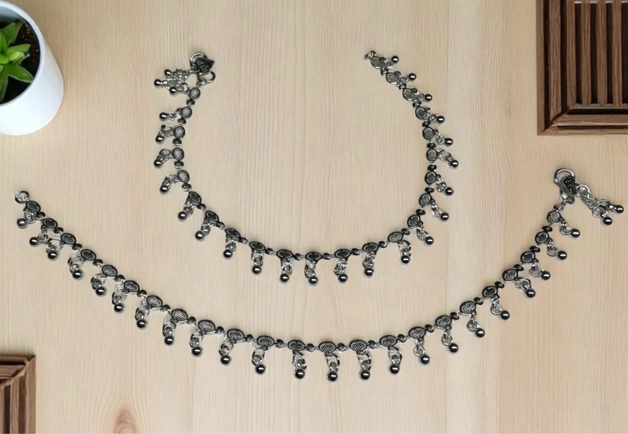 Traditional Silver Anklet Set