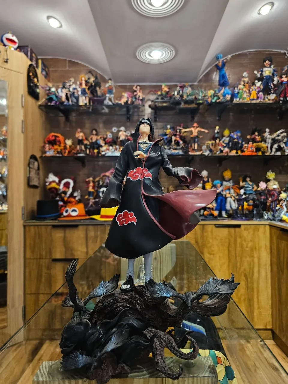 Itachi Uchiha Figure