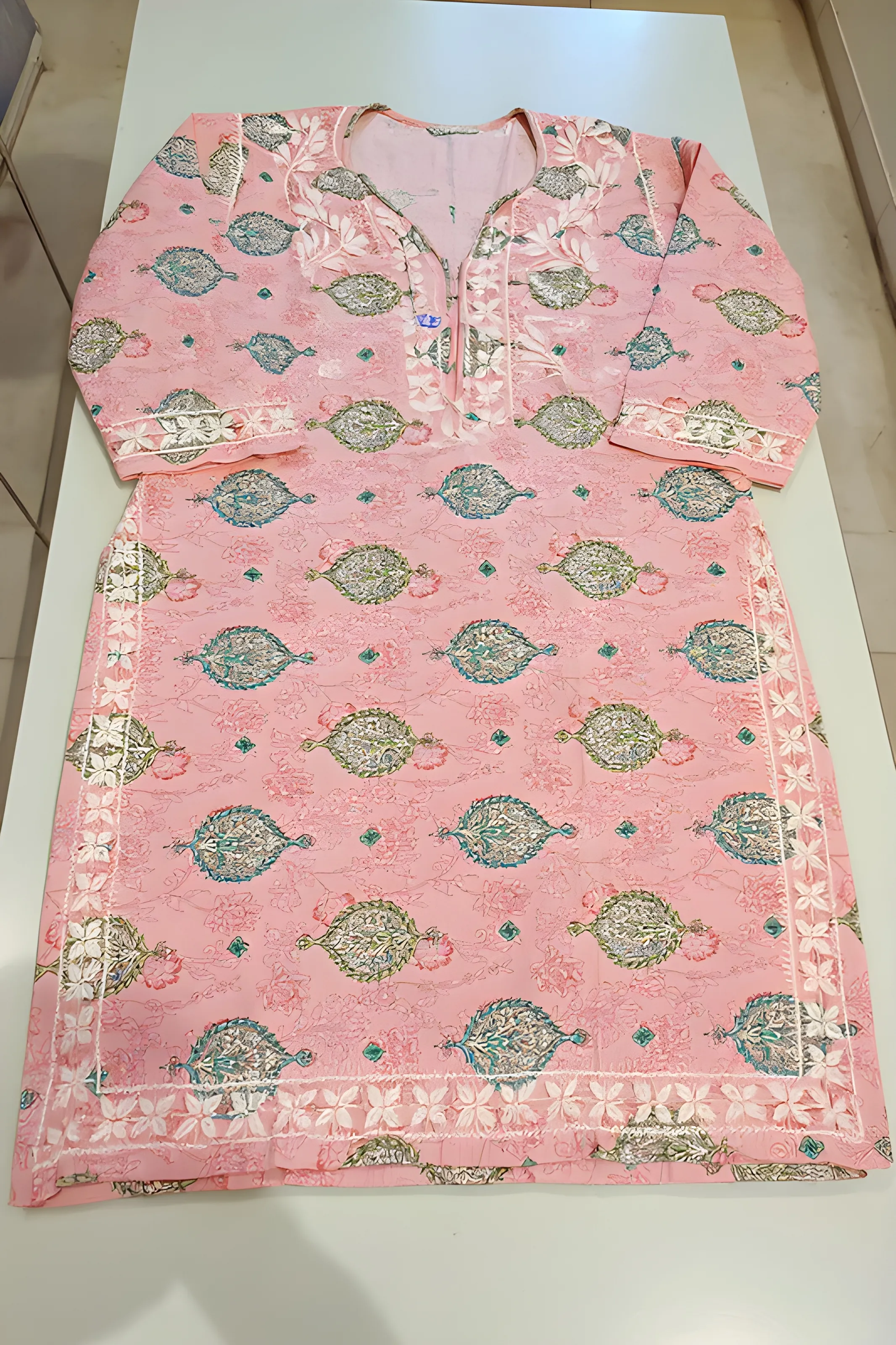 Embroidered Pink Kurta