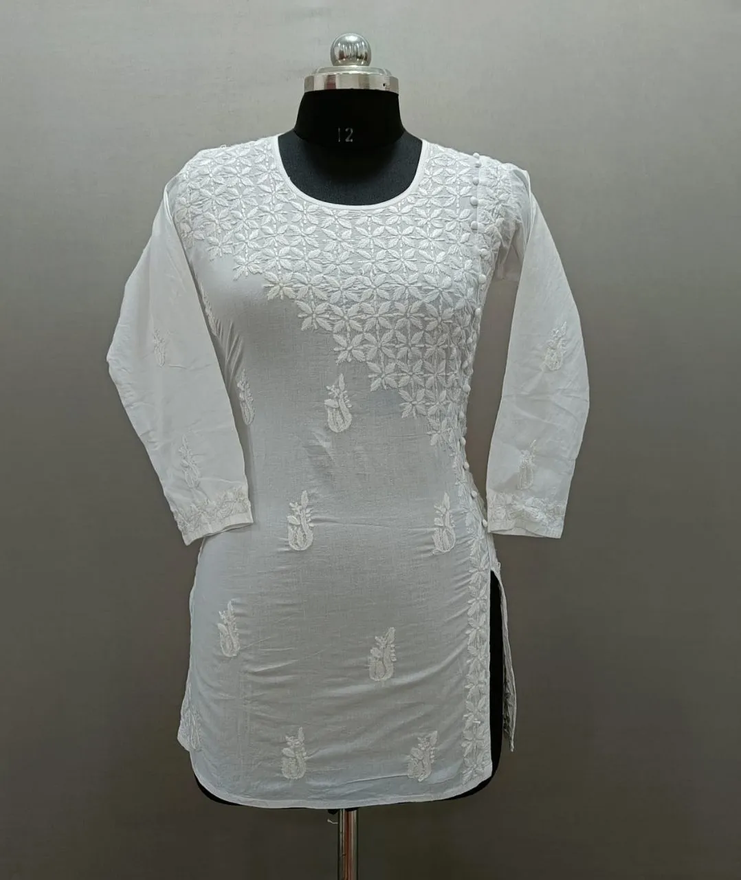 Kavya Chikan White Kurti