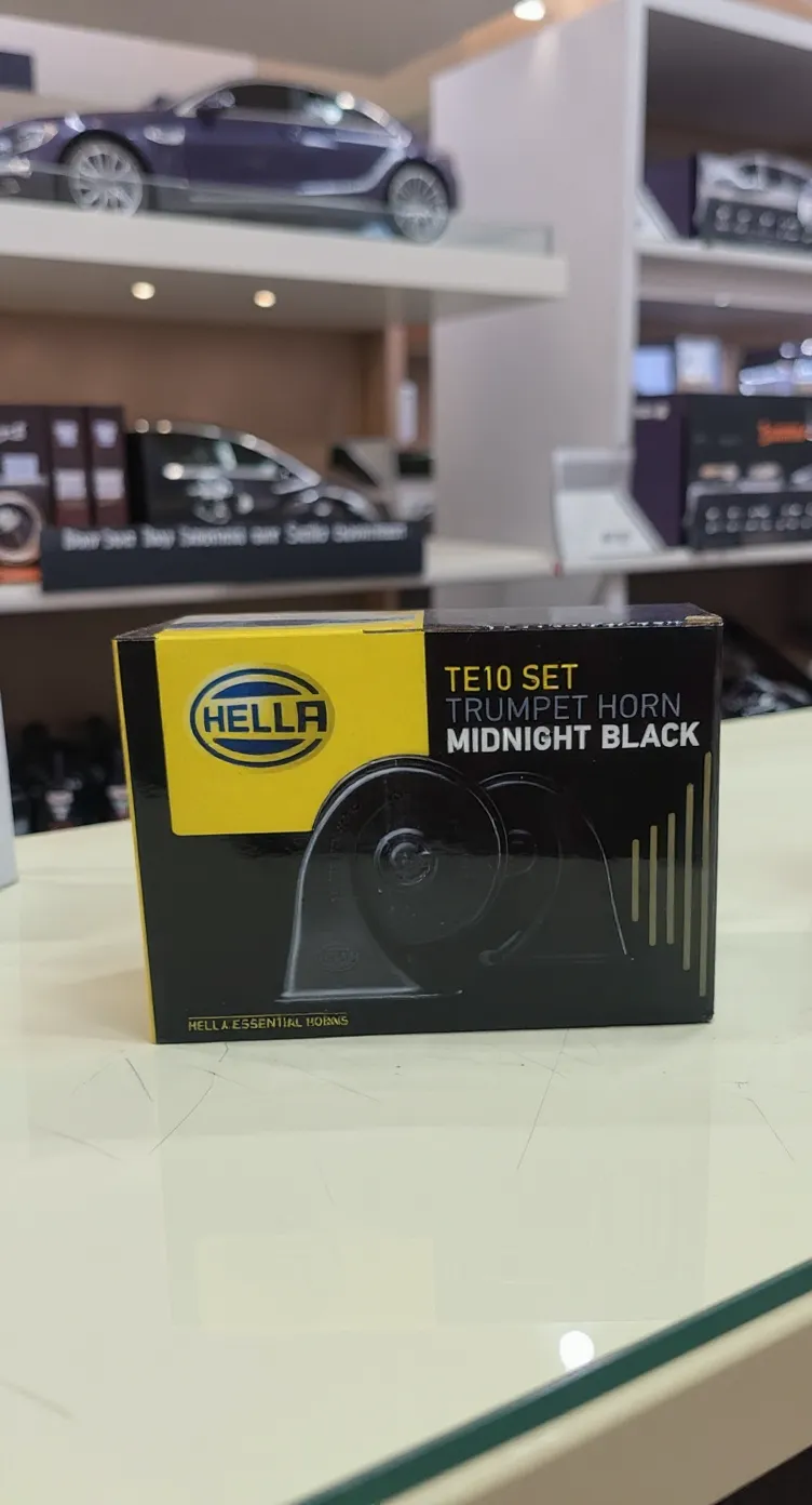 Hella TE10 Set Trumpet Horn Midnight Black