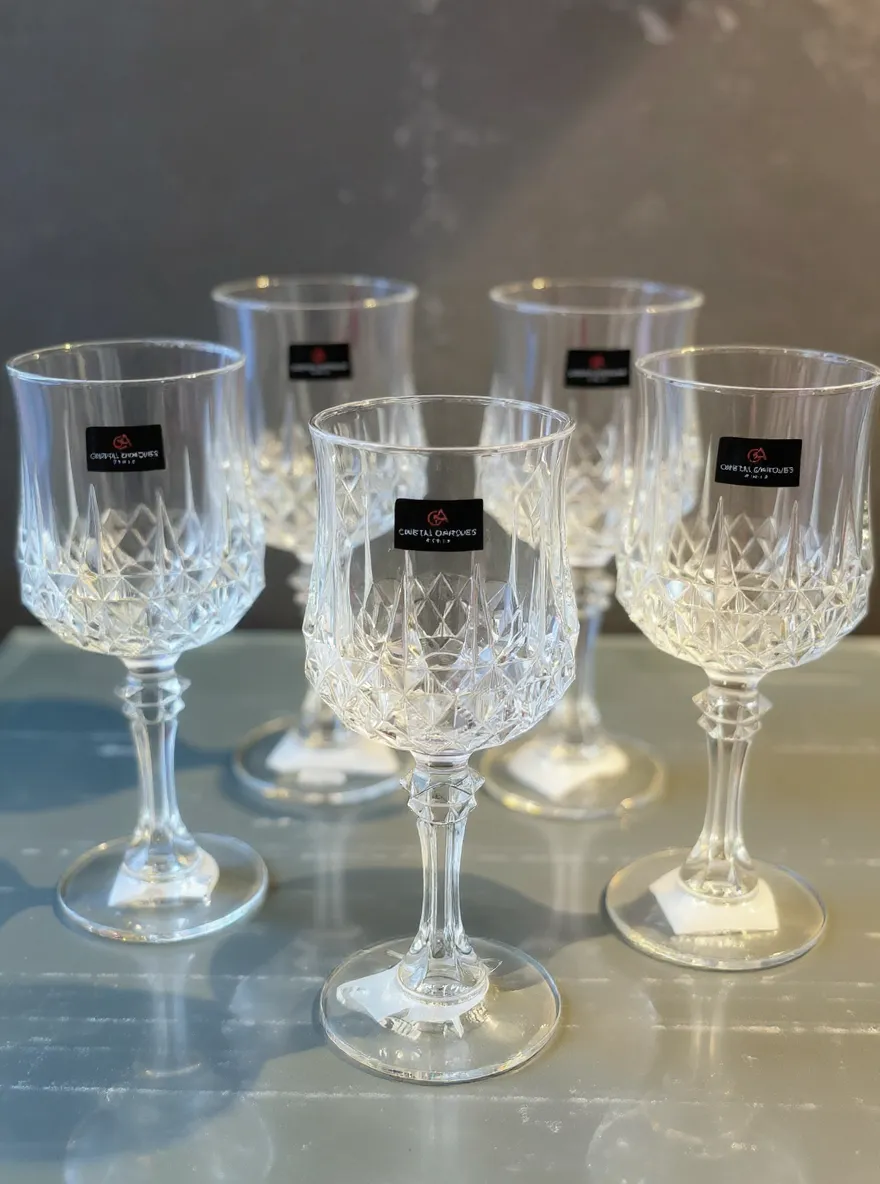 Cristal dArques Wine Glass