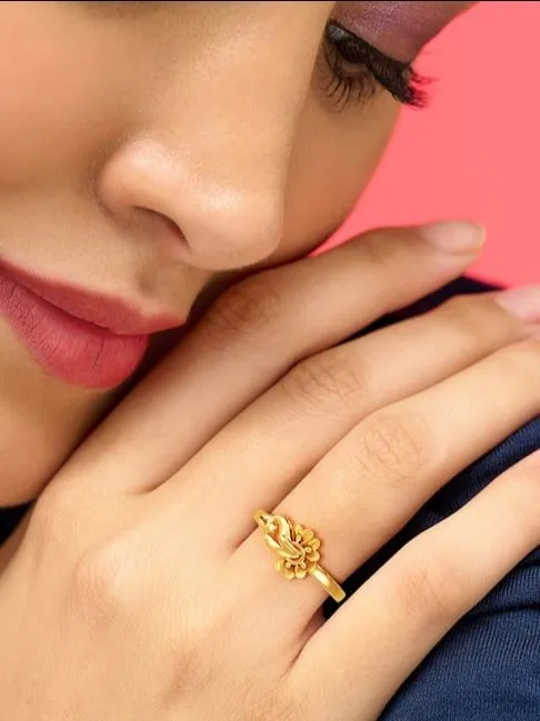 Gold Floral Ring