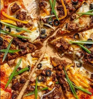 Dragon Chicken Pizza