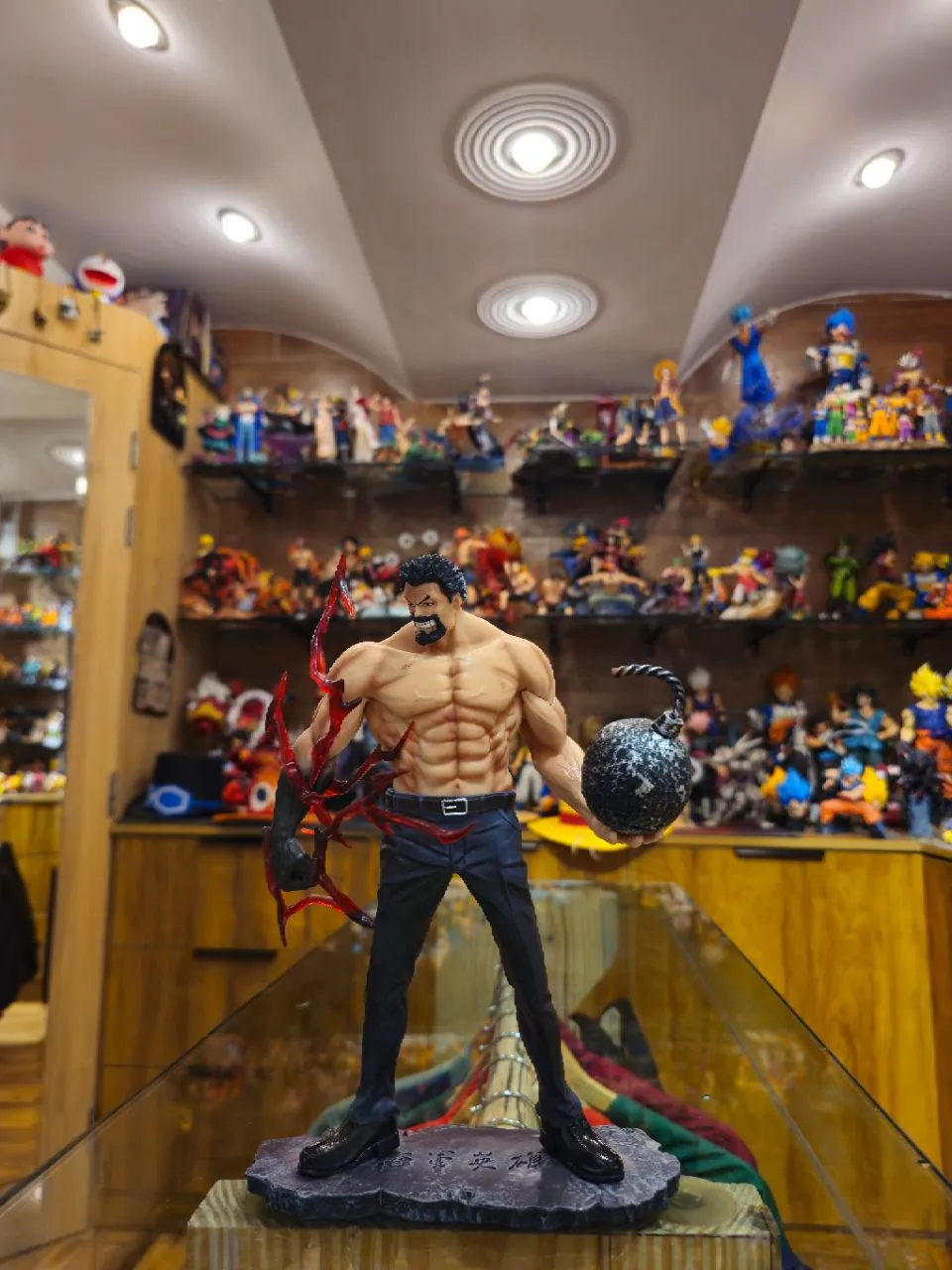 Monkey D. Garp Figure – One Piece (Hero of the Marines Ver.)