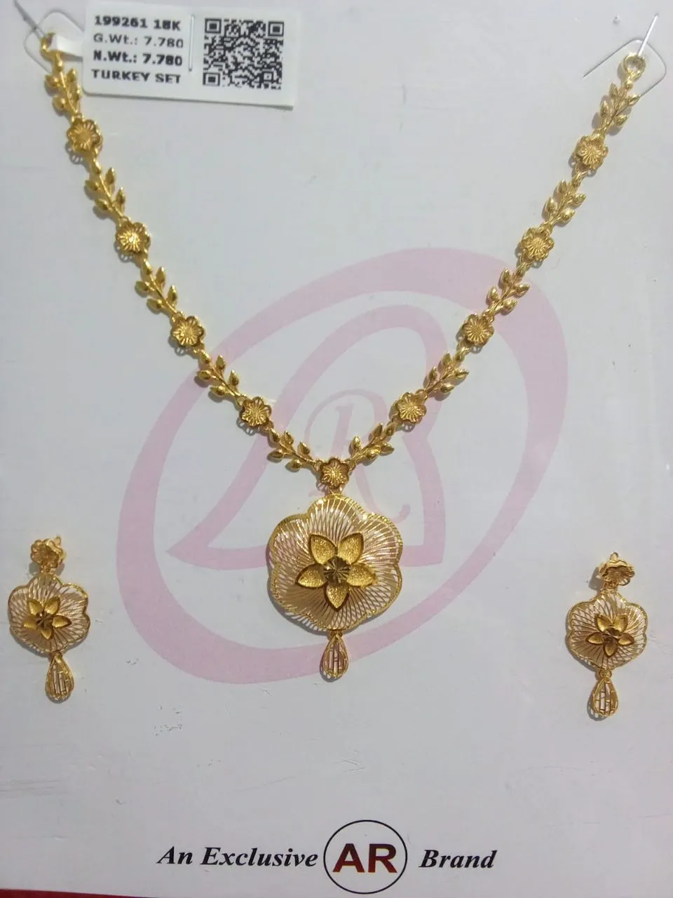 AR Brand Gold Necklace Set