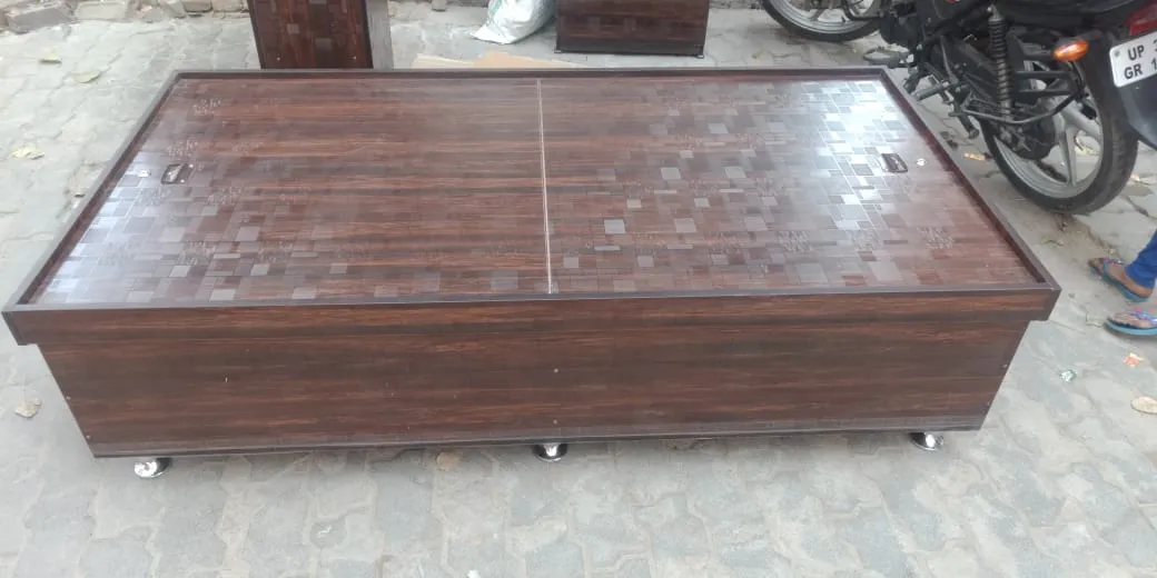 Wooden Diwaan Ded