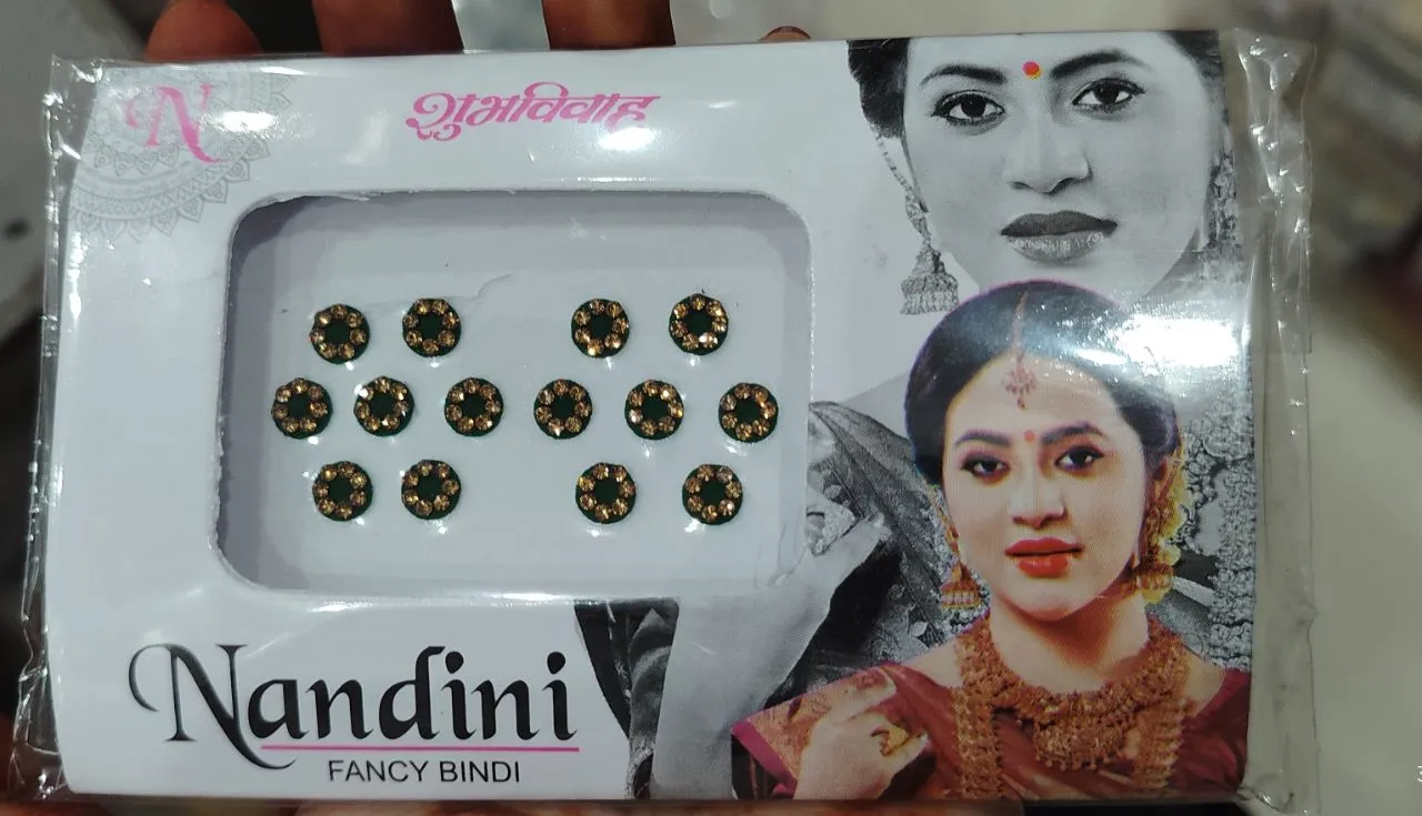 Nandini Fancy Bindis