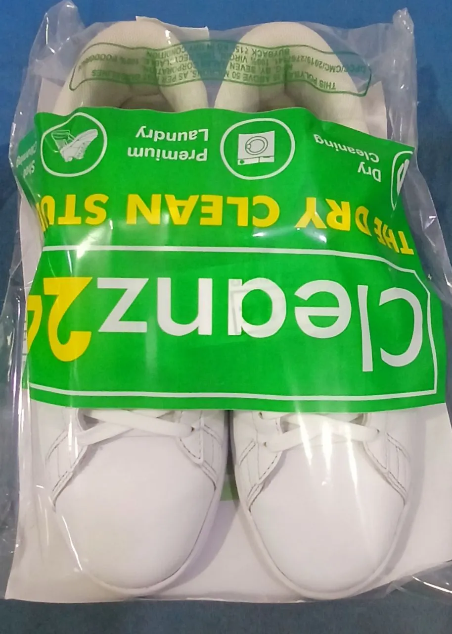 Cleanpack White Sneakers
