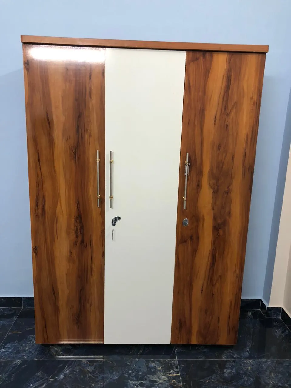 Woodpecker Exquisite Wooden Wardrobe